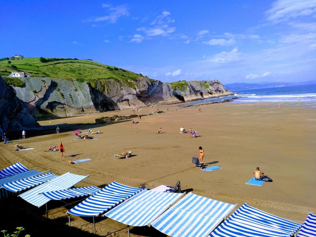 Apartamento Costa II Con Parking Exterior Comunitario Zumaia Extérieur photo