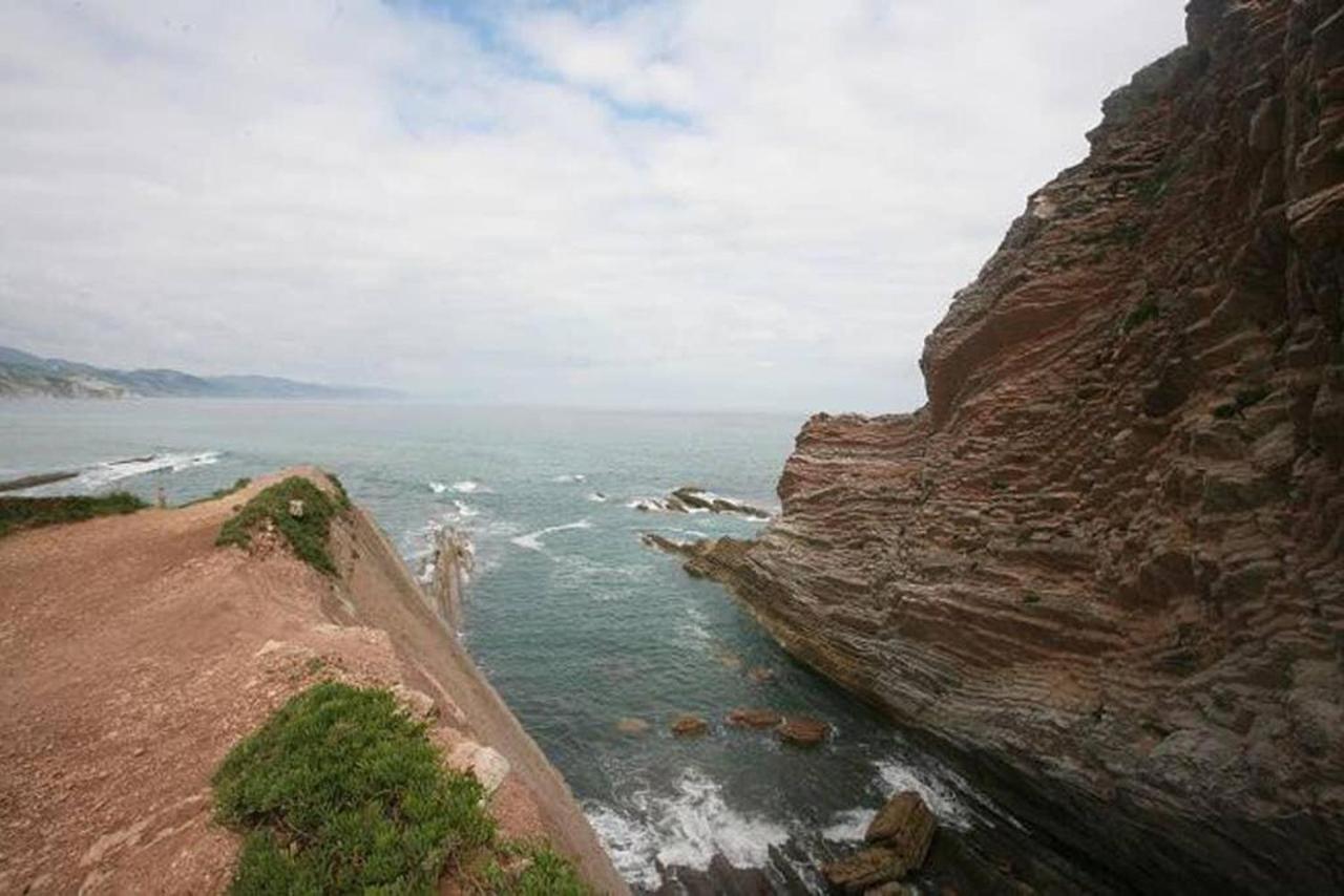 Apartamento Costa II Con Parking Exterior Comunitario Zumaia Extérieur photo